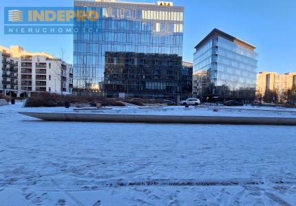 widok od strony lokalu na osiedle